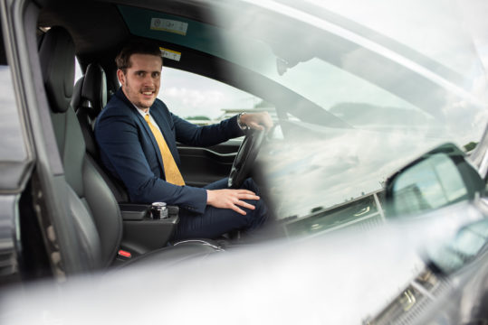 Euro BOB rijdt jou en jouw auto veilig naar huis